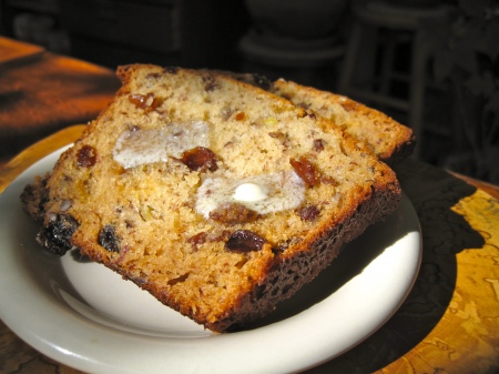 Banana Raisin Bread
